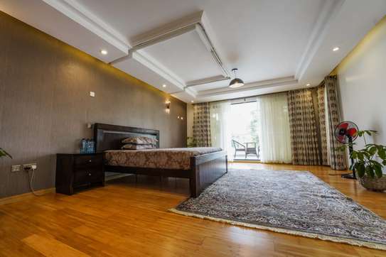 2 Bed Apartment with En Suite in Lavington image 13