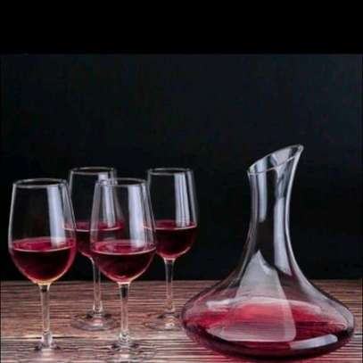 Wine glasses image 1