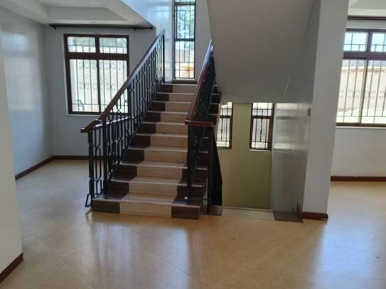 4 Bed Townhouse with En Suite at Kiambu Road image 14