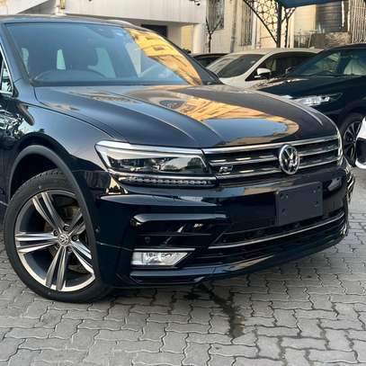 Volkswagen tiguan R-line black  2016 image 3
