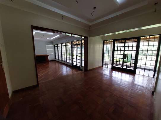 4 Bed House with En Suite at Mugumo Road image 1