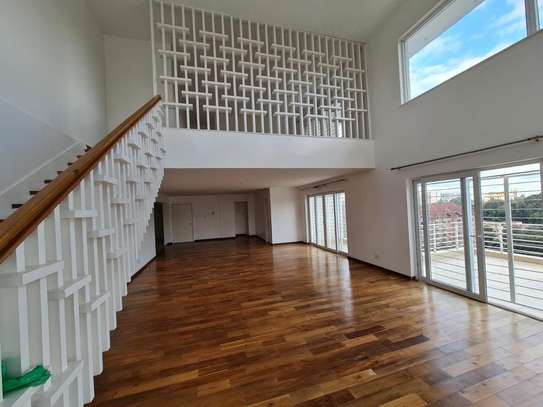 4 Bed Apartment with En Suite in Lavington image 4