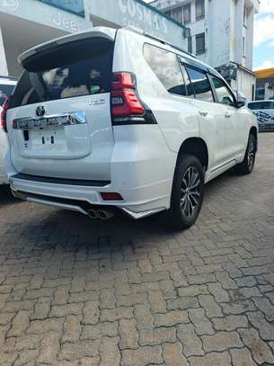 Toyota land cruiser Prado TZG image 6