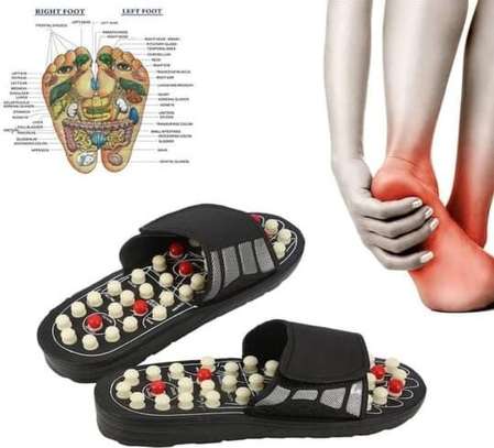 FOOT THERAPY SANDALS image 3