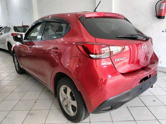 Mazda Demio image 5