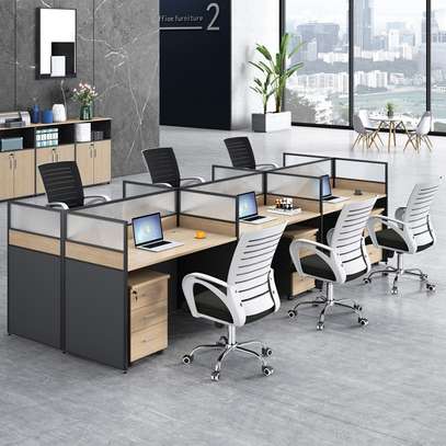 6-Way Modular Office Workstation – Modern Design image 3