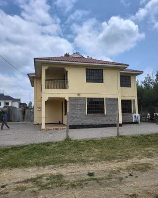 4 Bed House with En Suite in Kitengela image 13