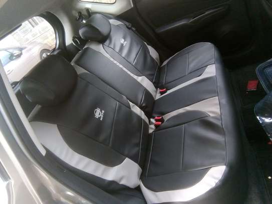 Avensis Car Seat Covers image 7