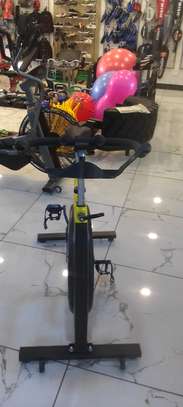 New arrival commercial spinning bike image 2