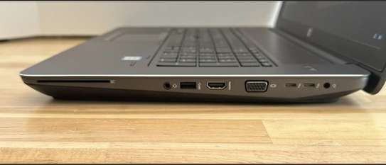 HP ZBook 17 G3 Workstation, i7 2.7Ghz, 16GB/512GB, Nvidia image 4