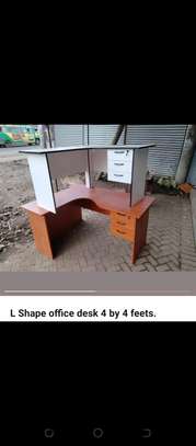 Office chair desk in L shape image 1
