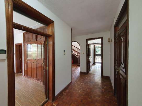 5 Bed House with En Suite in Gigiri image 59