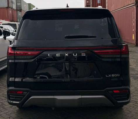 LEXUS LX 600,2021,( WE ACCEPT HIRE PURCHASE &BANK FINANCE) image 6