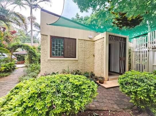 2 Bed House with En Suite at Peponi Road image 3