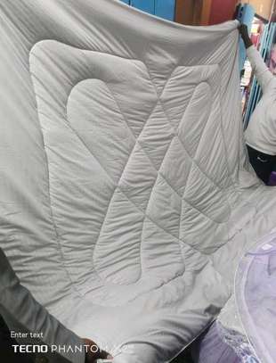 Striped binded duvet set restocked image 3