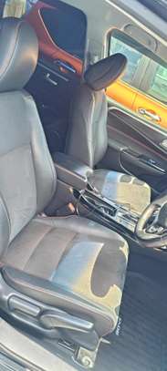 Honda Jade black 2018 2wd image 11