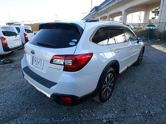Subaru Outback Eye-Sight Limited Edition, 2016 Model🔥🇰🇪 image 3