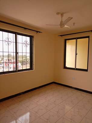 10 bedroom apartment for sale in Bamburi image 6