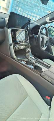 Lexus LX600 Petrol 2024 White image 6