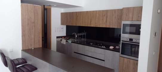 2 Bed Apartment with En Suite in Kilimani image 4