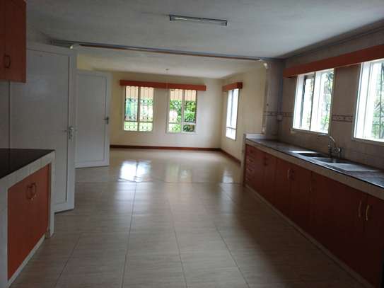 4 Bed House with En Suite at Kitisuru image 20
