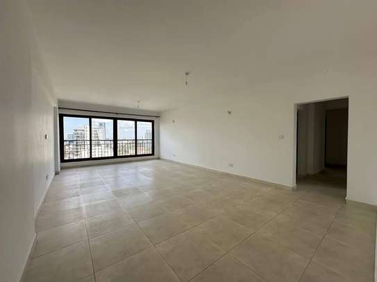3 Bed Apartment with En Suite at Rhapta Rd image 5