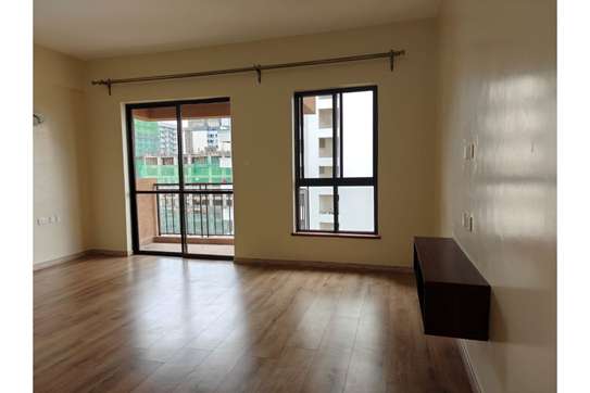 3 Bed Apartment with En Suite in Parklands image 13