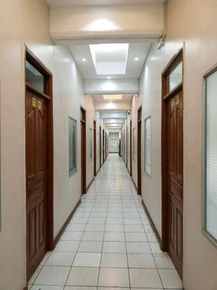 Furnished offices to let uptown Nairobi Uptown. image 2