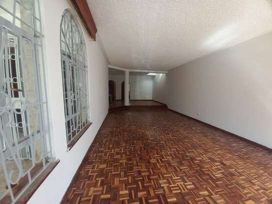 4 Bed Villa with En Suite at Grevillea Groove image 10