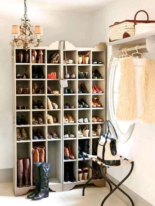 Trendy and super quality shoeracks image 6