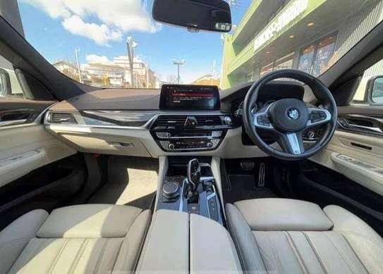 BMW 6 SERIES image 5
