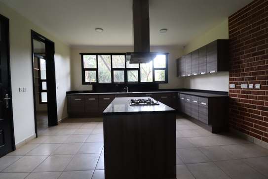 6 Bed Townhouse with En Suite in Karen image 6