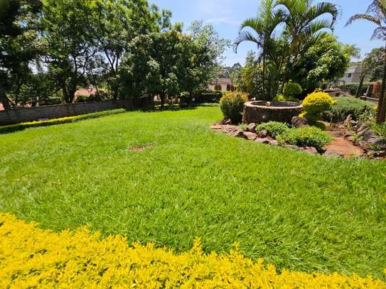 5 Bed House with En Suite in Gigiri image 1