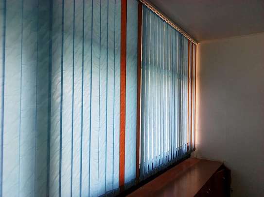 GOOD AND SMART OFFICE BLINDS image 3