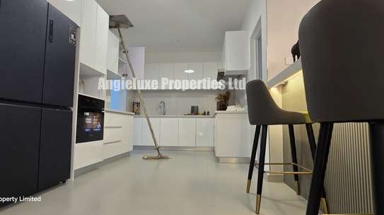 4 Bed Apartment with En Suite at Ndemi Road image 4