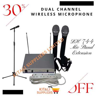 Omax microphone dh744 with extension and mic stand image 1