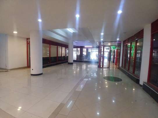 3,800 ft² Warehouse with Parking in Mombasa Road image 6