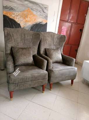 Single king deals chair
