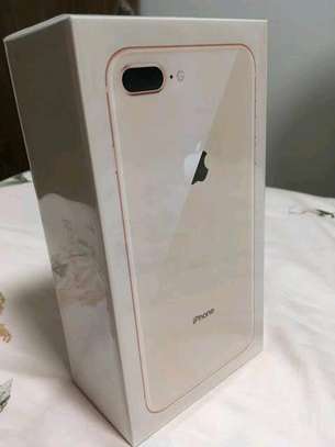 Iphone 8 64gb In shop(Ex-USA) Sealed+All Accessories image 1