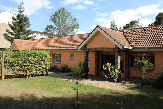 Office with Fibre Internet in Hurlingham image 15