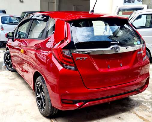 Honda fit Hybrid Red wine. image 2