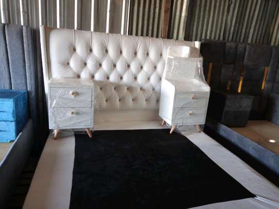 King Bed 6*6 with two drawers image 1