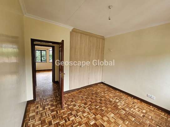 4 Bed House with En Suite in Kitisuru image 13