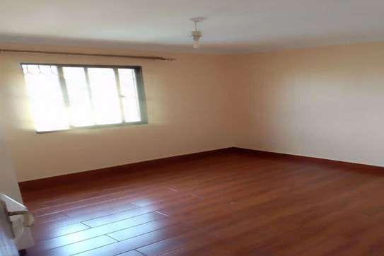3 Bed Apartment with En Suite in Embakasi image 8