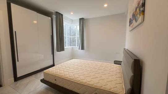 Furnished 2 Bed Apartment with En Suite at Westlands Area image 6