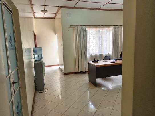 4 Bed House with En Suite at Ngong Rd image 10