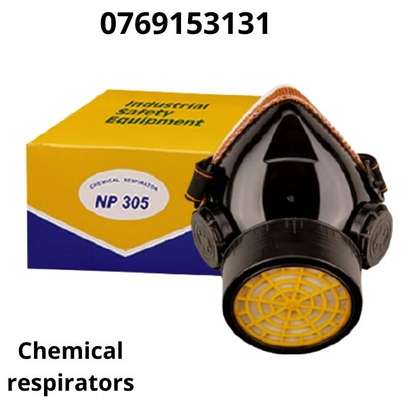 Chemical Respirators for nose protection image 2