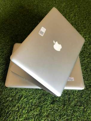 Macbook Pro 2012 Core i5 4GB Ram 500HDD 14 inches image 3