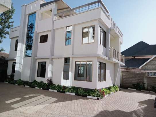 4 Bed House with En Suite in Ongata Rongai image 14