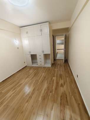 2 Bed Apartment with Gym in Kilimani image 2